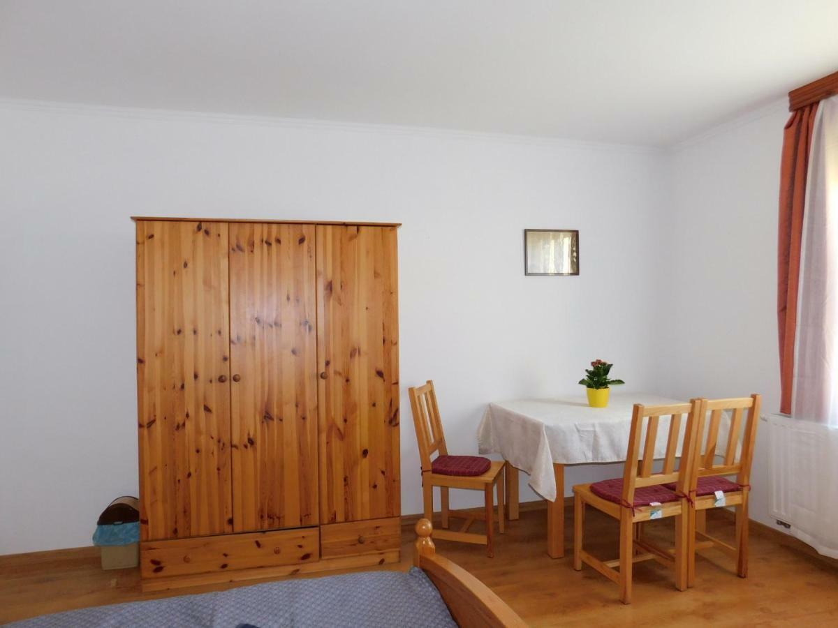 8888 Apartmanház Lispeszentadorjan Exterior foto
